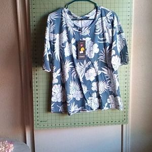 Kd.Beautiful XXL lite blue and white blouse